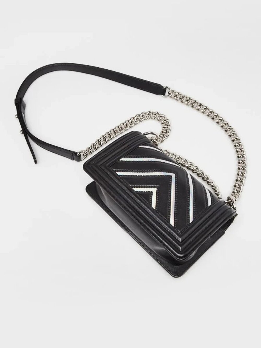 Chanel Black/Silver Lambskin Leather and Iridescent PVC Chevron Quilted Small... - Picture 3 of 10